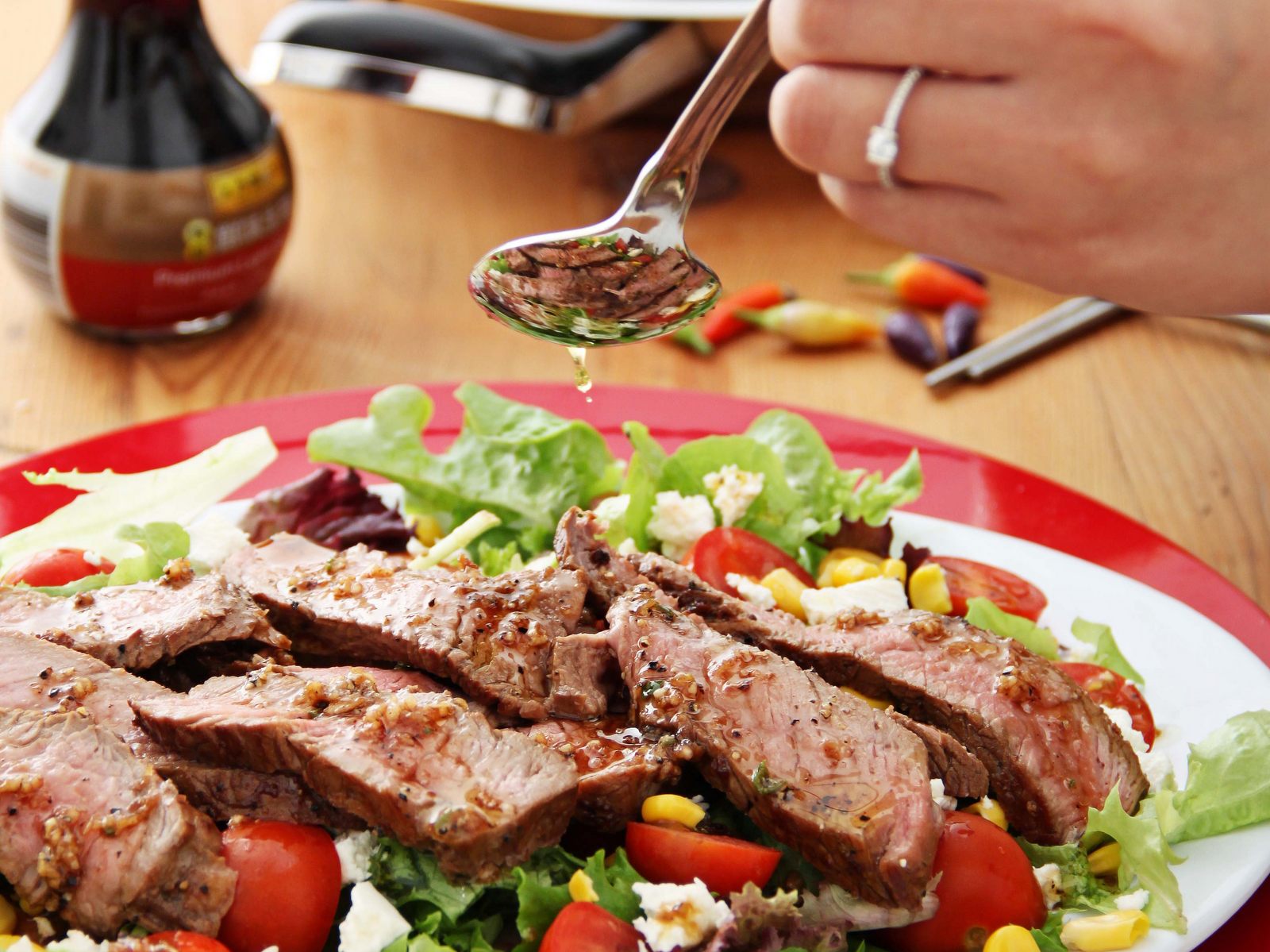 ASIAN STYLE STEAK SALAD