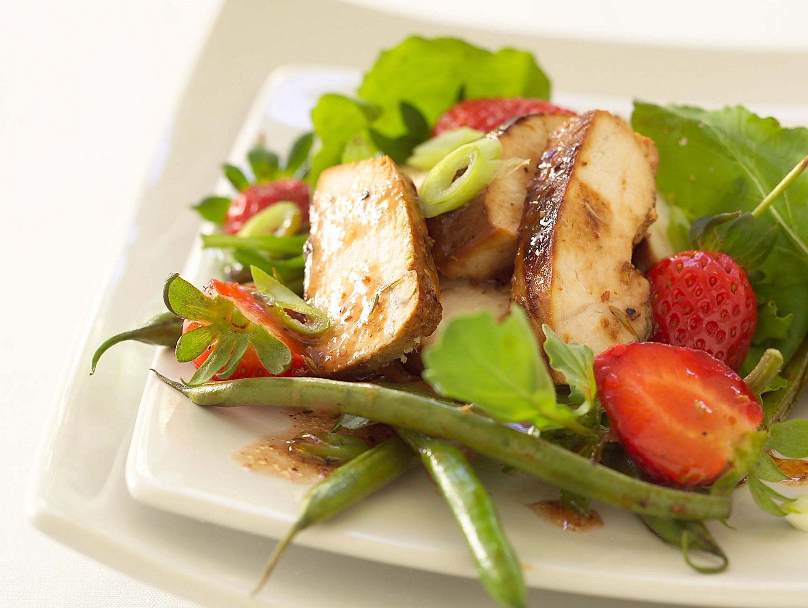 Chicken and strawberry salad 