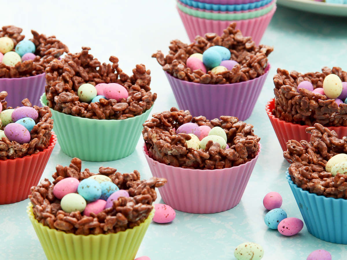 chocolate rice crispy nests with speckled eggs