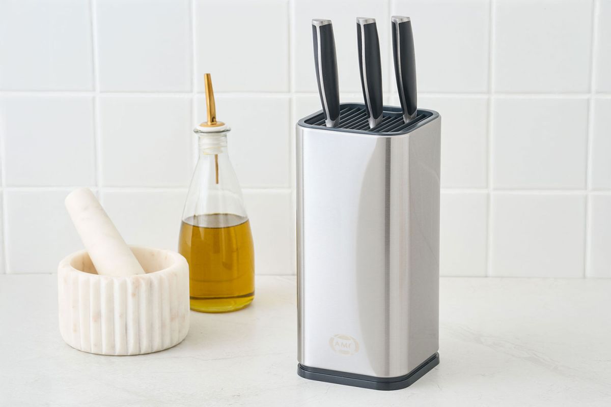 AMC Knife Stand