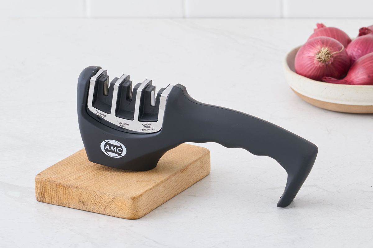 AMC KNIFE SHARPENER