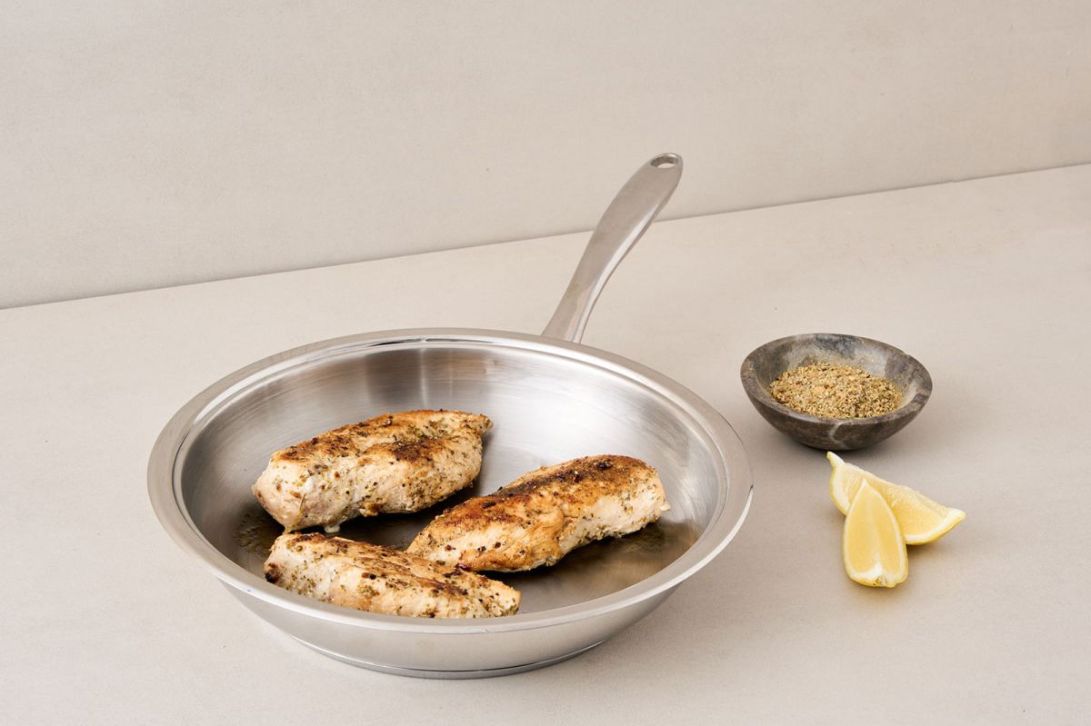 AMCステンレス フライパン 24センチ Buy a 24 cm Long Handle Chef's Pan | AMC Cookware